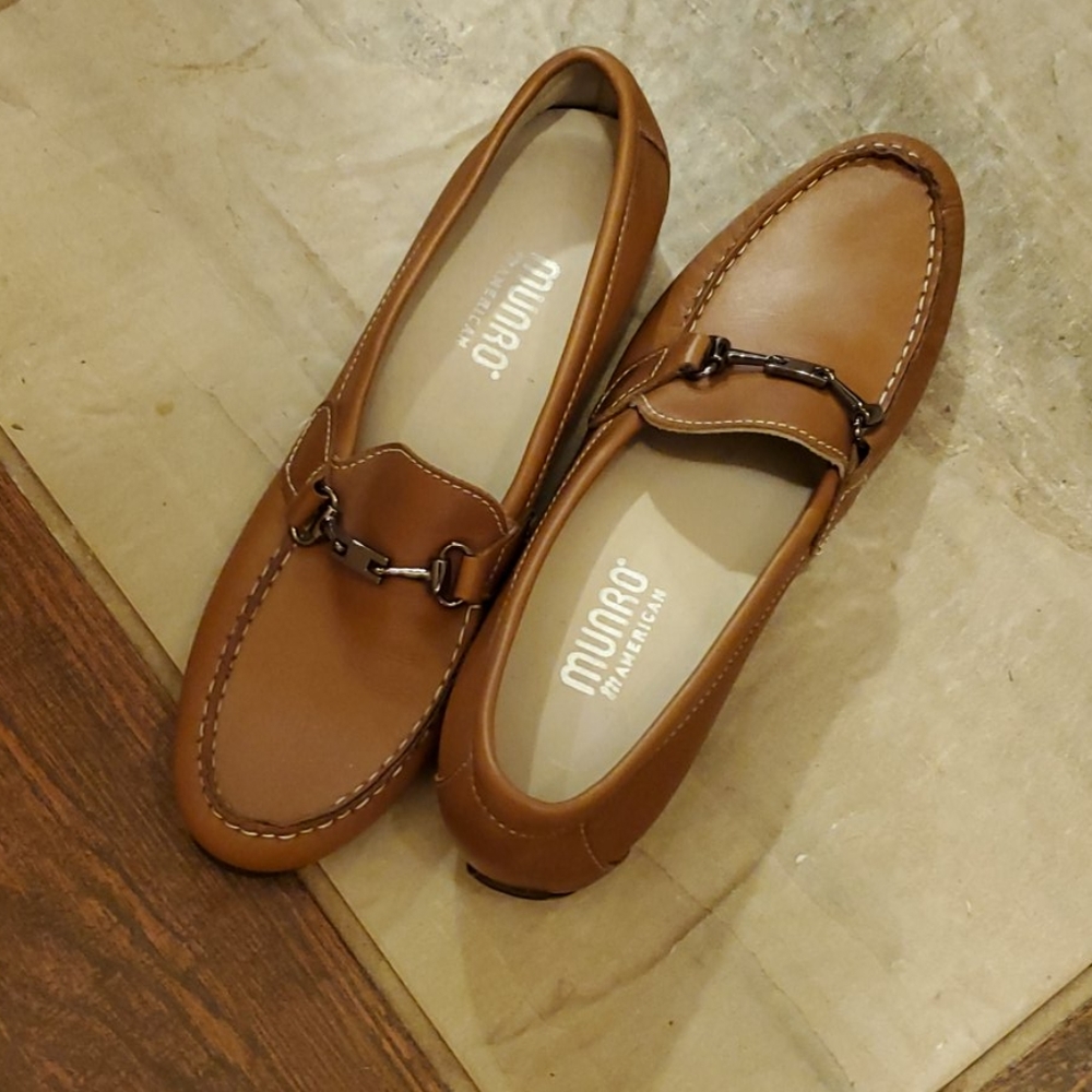 New Munro Kimi Loafers (Narrow)